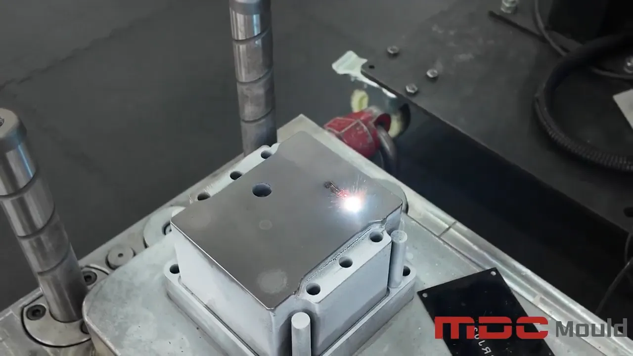 模具中的激光打標